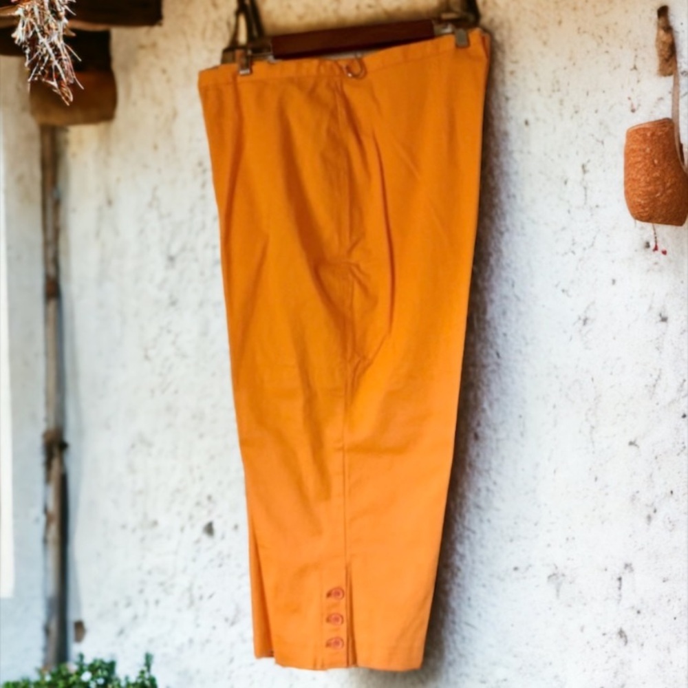 Monroe & Main Orange Capris - Picture 7 of 11